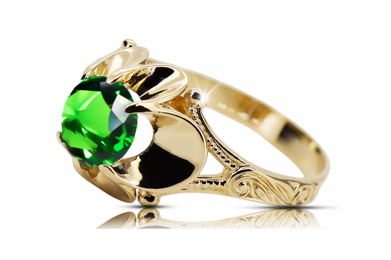 Vintage craft Ring Emerald 14K Yellow gold vrc377y
